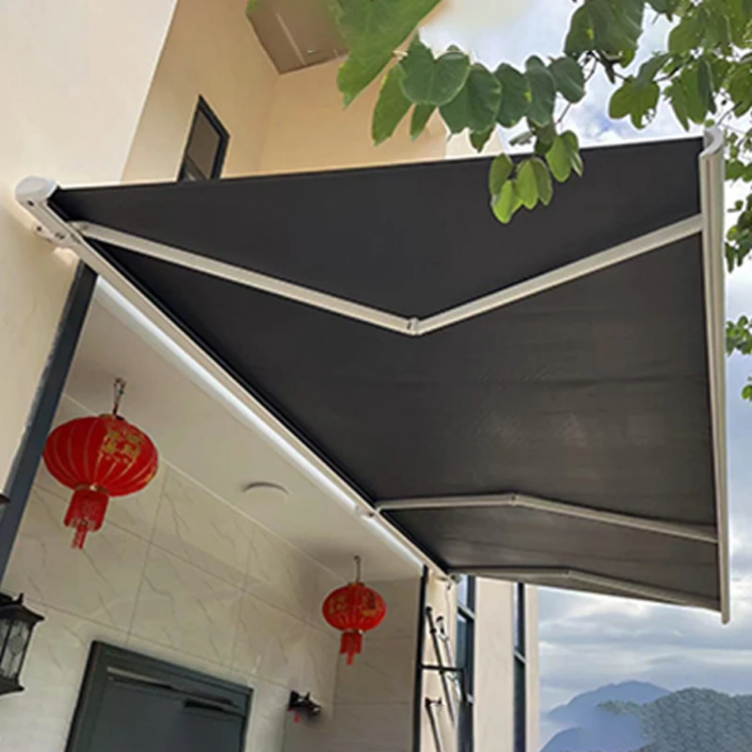 SOLWET Wind-Resistant Retractable Awning